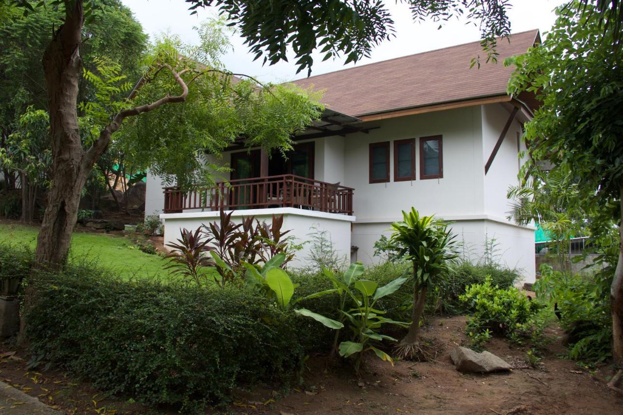 บ้านธานี Choeng Mon Exterior photo
